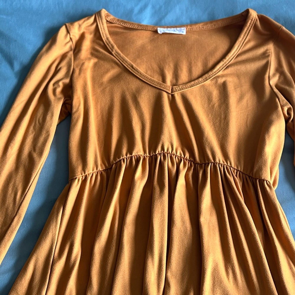 Rust Peplum Top - Picture 2 of 2